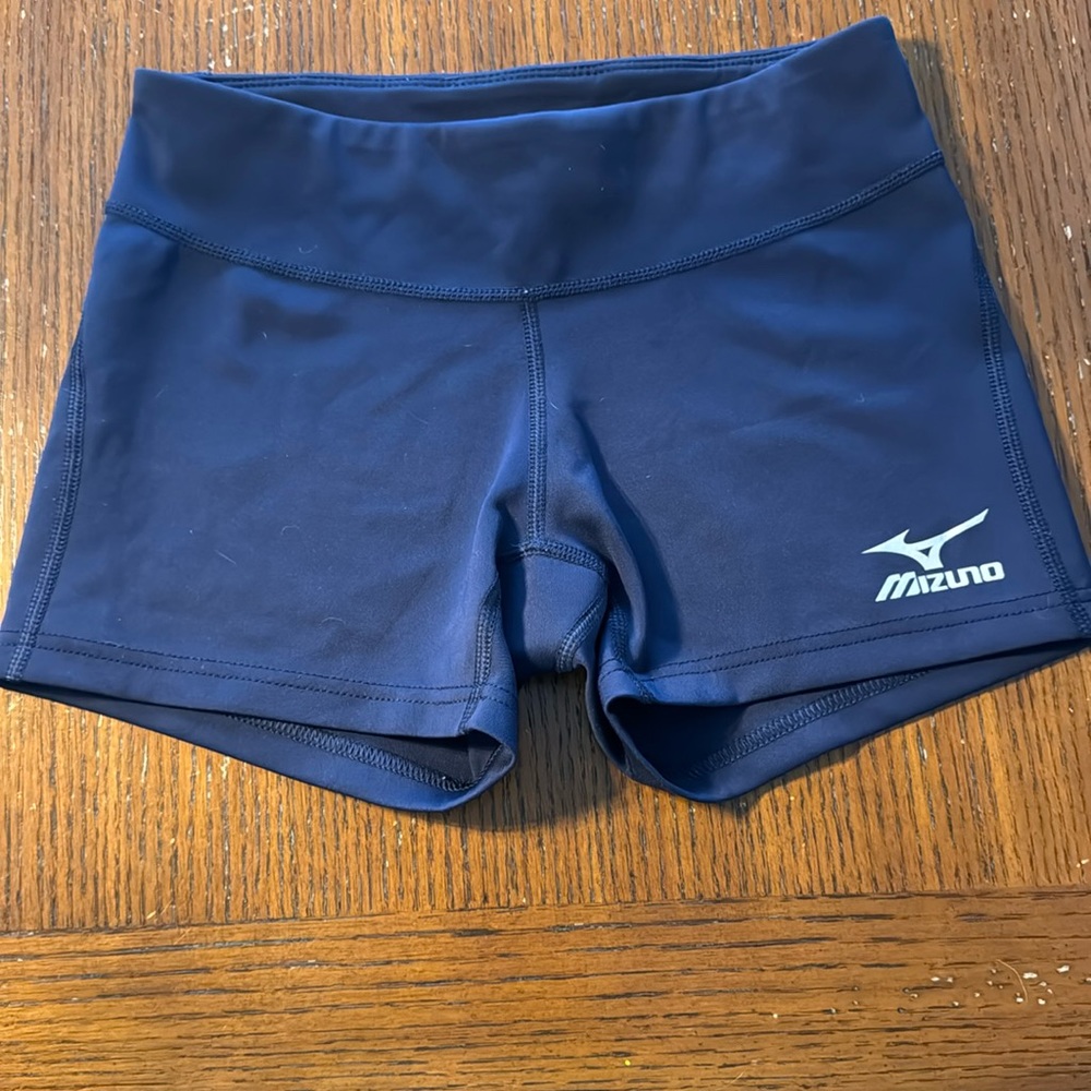 Mizuno navy volleyball shorts size small 3.5 inch inseam